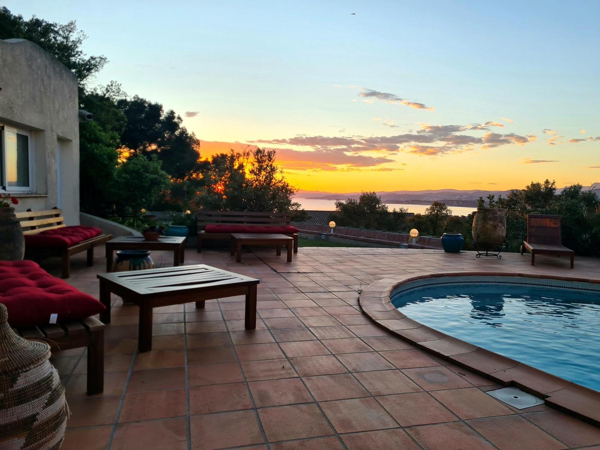 Villa M, Chambres D'Hotes, Vue Mer, Sauna, Piscine A Six-Fours Сис-Фур-Ле-Пляж Экстерьер фото